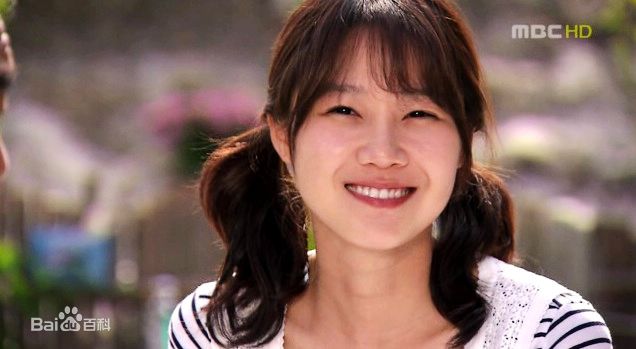 孔晓振（正确汉字名）(，Kong Hyo-jin)电影、电视剧-最新剧照