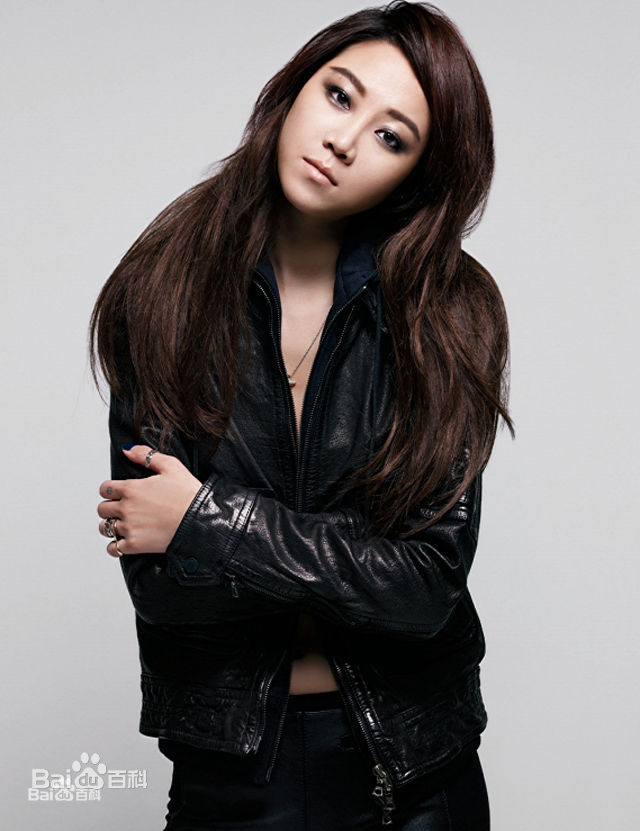 孔晓振（正确汉字名）(，Kong Hyo-jin)画报总汇前后照片