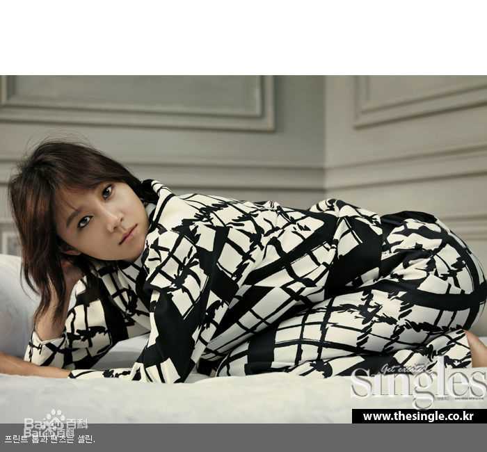 孔晓振（正确汉字名）(，Kong Hyo-jin)画报总汇前后照片