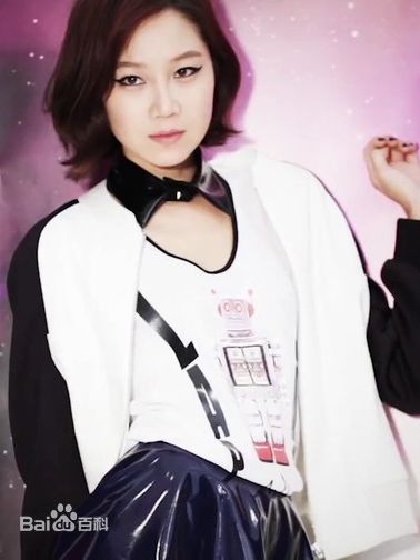 孔晓振（正确汉字名）(，Kong Hyo-jin)画报总汇前后照片