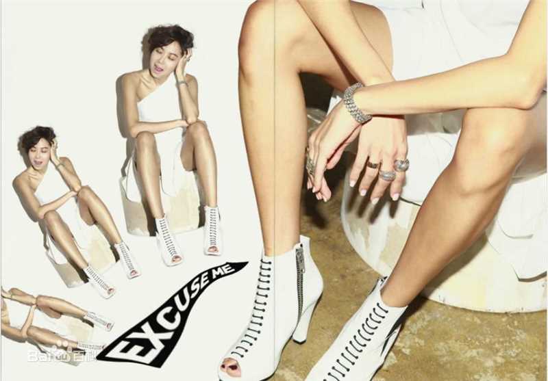 孔晓振（正确汉字名）(，Kong Hyo-jin)EXCUSE ME × pushBUTTON前后照片