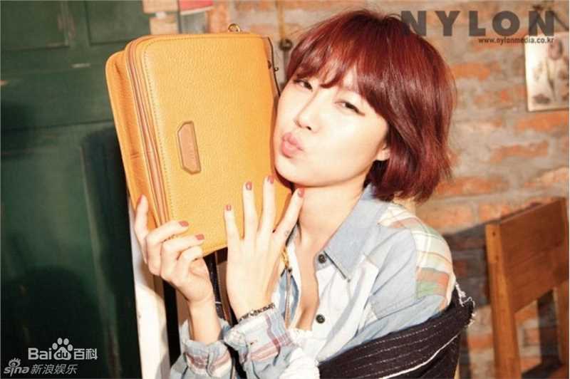 孔晓振（正确汉字名）(，Kong Hyo-jin)孔孝真精彩图册