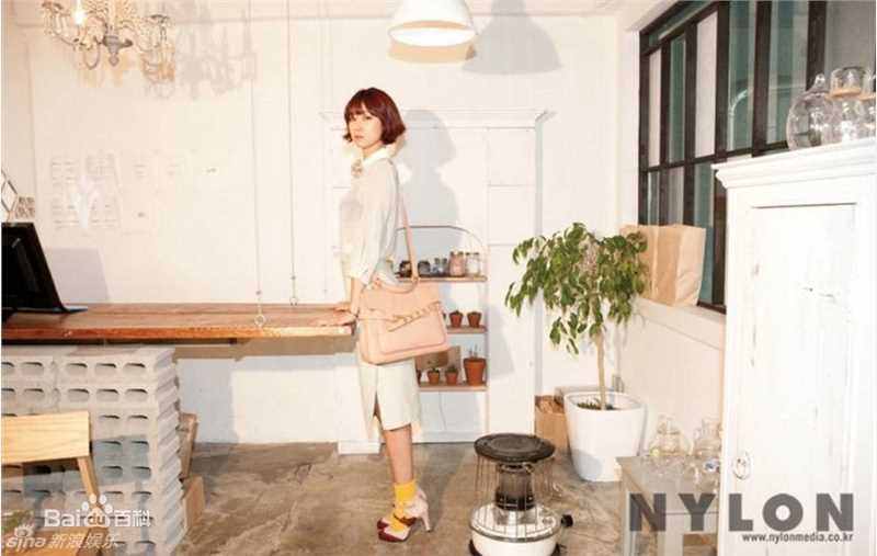 孔晓振（正确汉字名）(，Kong Hyo-jin)孔孝真精彩图册