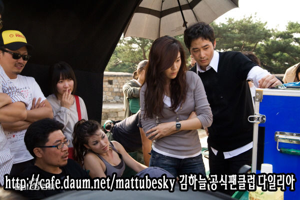 金荷娜(Kim Ha Neul)影视形象性感图片图集