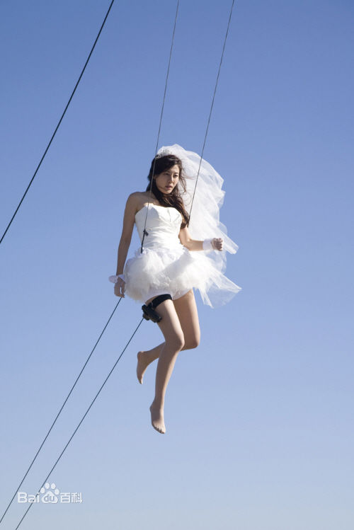 金荷娜(Kim Ha Neul)影视形象性感图片图集