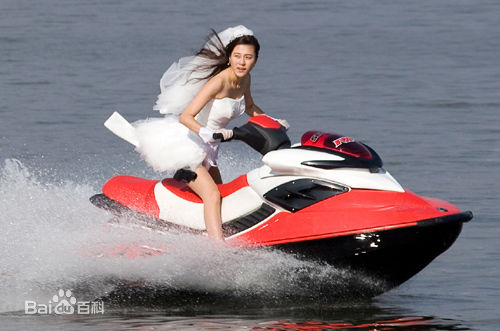 金荷娜(Kim Ha Neul)影视形象性感图片图集