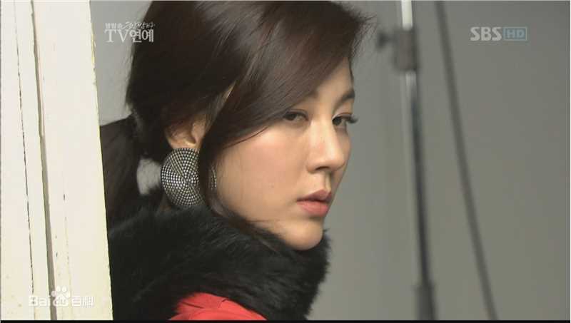 金荷娜(Kim Ha Neul)影视形象性感图片图集