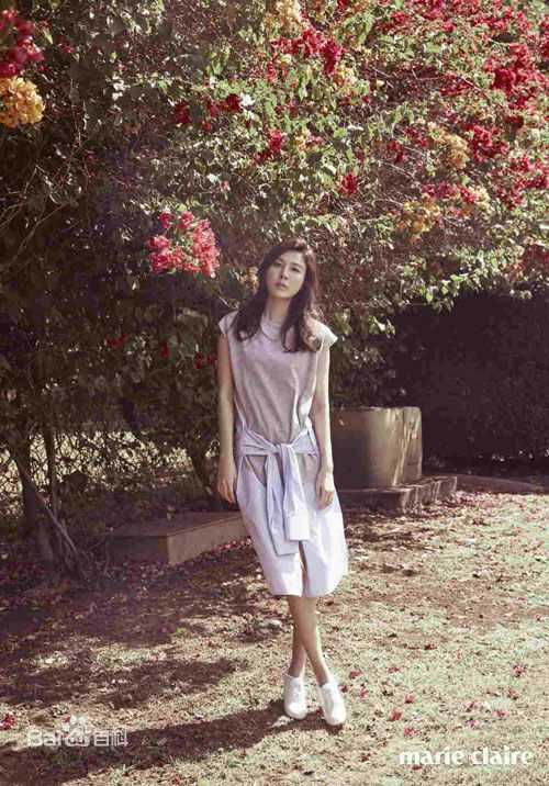 金荷娜(Kim Ha Neul)高清婚纱图集