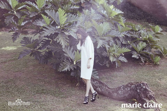 金荷娜(Kim Ha Neul)高清婚纱图集