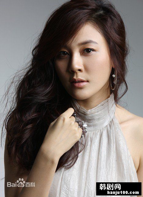 最新金荷娜(Kim Ha Neul)精彩图册