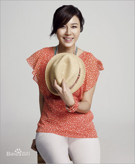 最新金荷娜(Kim Ha Neul)精彩图册