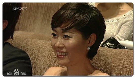 文素利()活动照素颜照相册