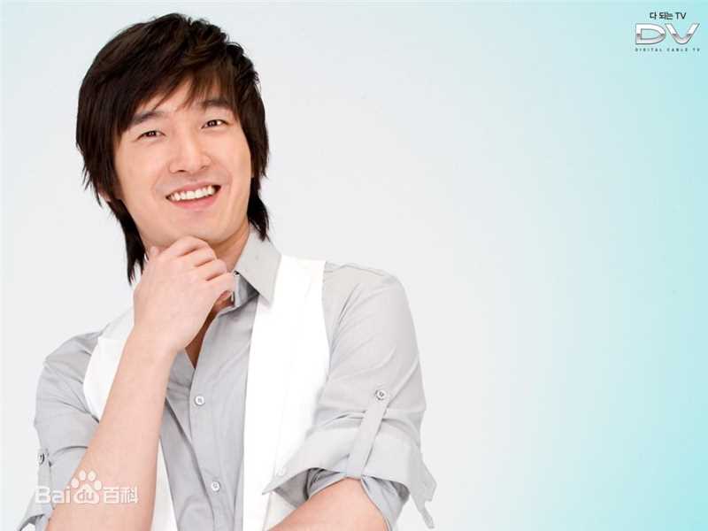 最新曹承佑(Cho Seung-woo，)精彩图册