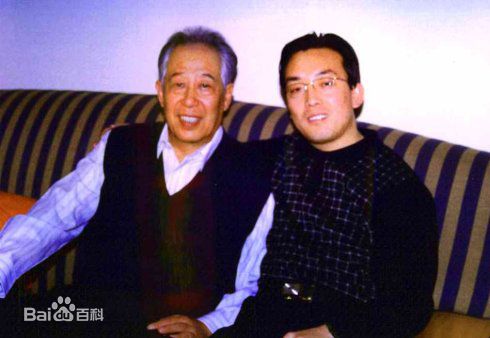 文兴宇生活照性感图片图集