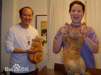 郭达家人前后照片