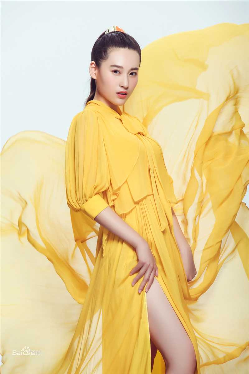 最新丹琳(Dānlín)性感图片