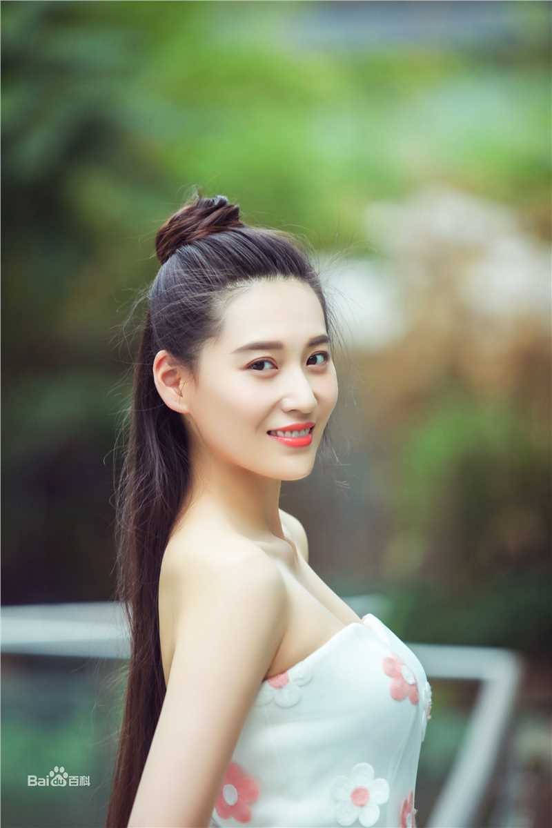 最新丹琳(Dānlín)性感图片