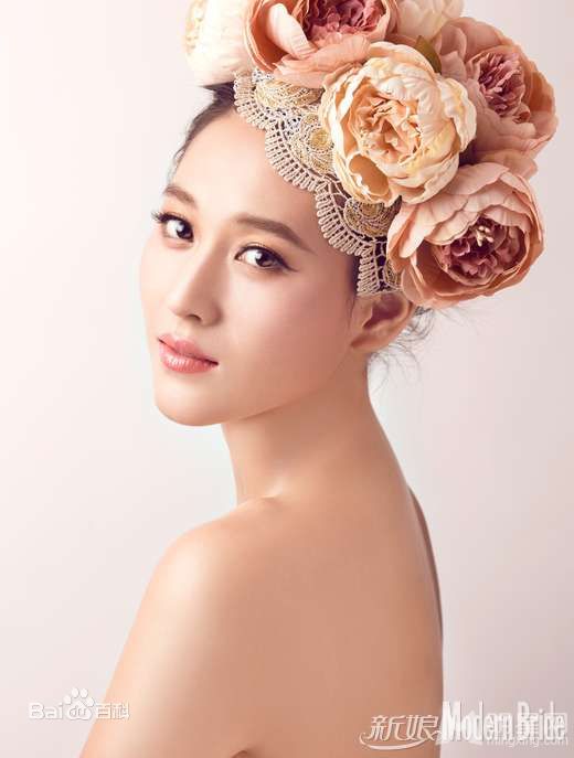 最新丹琳(Dānlín)【时尚新娘】图集