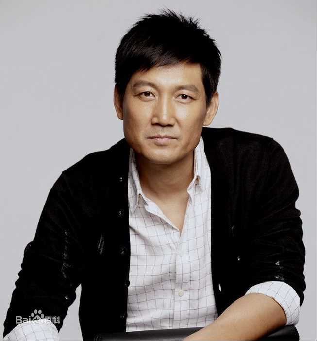 李崇霄最全时尚大片壁纸