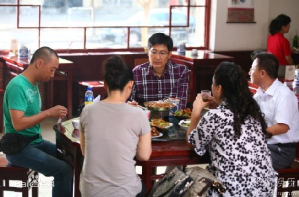 李崇霄主演《谁来伺候妈》精选剧照