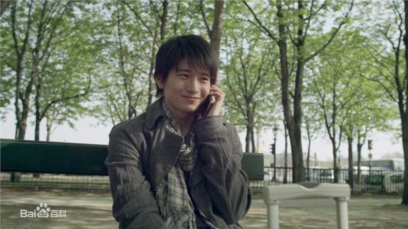 向井理(Osamu Mukai)得买新鞋了壁纸壁纸