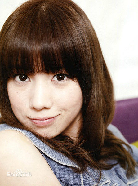 仲里依纱(RiisaNaka)图片素颜照相册