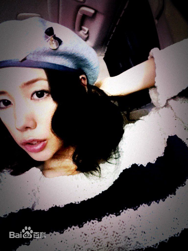 仲里依纱(RiisaNaka)精彩图册