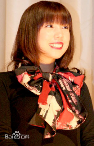 仲里依纱(RiisaNaka)精彩图册