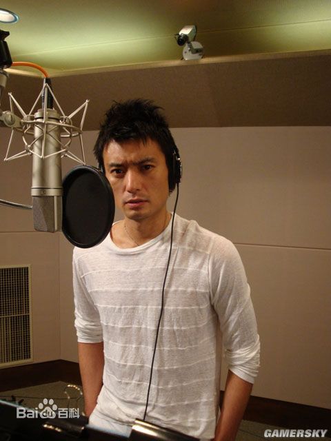 德重 聪(徳重 聡)资料图素颜照相册