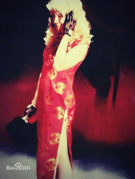 大仓忠义(Okura tadayoshi)演唱会生活照