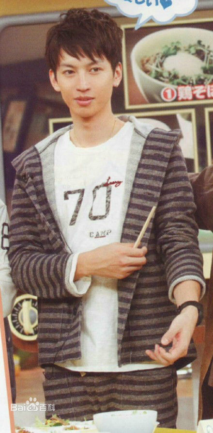 大仓忠义(Okura tadayoshi)okura性感图片壁纸