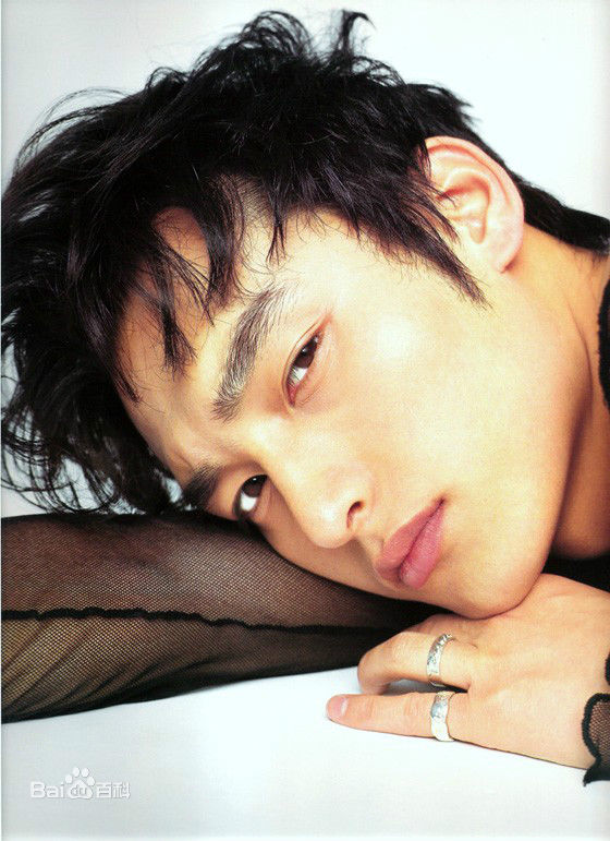 高清草彅刚(草彅剛、Tsuyoshi Kusanagi)性感图片