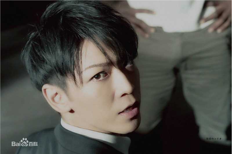 最新龟梨和也(亀梨和也、Kamenashi Kazuya)性感图片