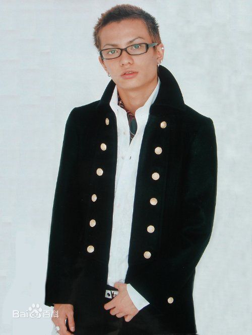 田中圣(たなか こうき、TANAKA KOKI、)最新早期壁纸