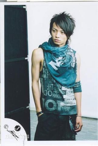 田中圣(たなか こうき、TANAKA KOKI、)艺术照壁纸壁纸