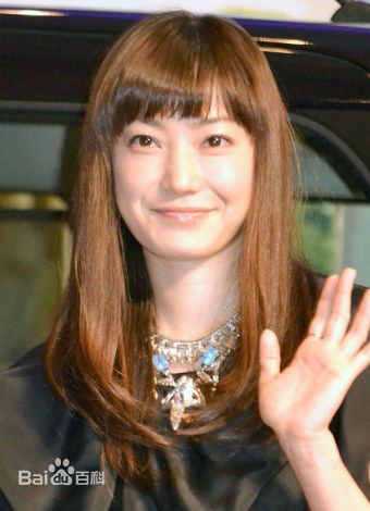 菅野美穗(Kanno Miho)出席活动照素颜照壁纸