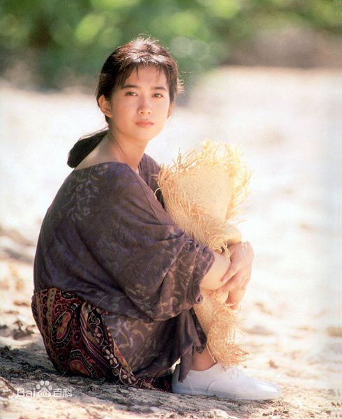 最新和久井映美(わくい えみ（平假名）)和久井映见精彩图册