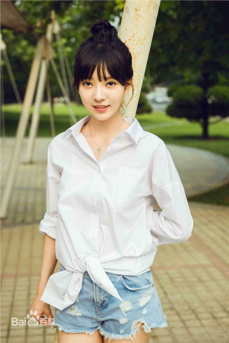 雨婷儿(Fortuna)照片素颜照相册