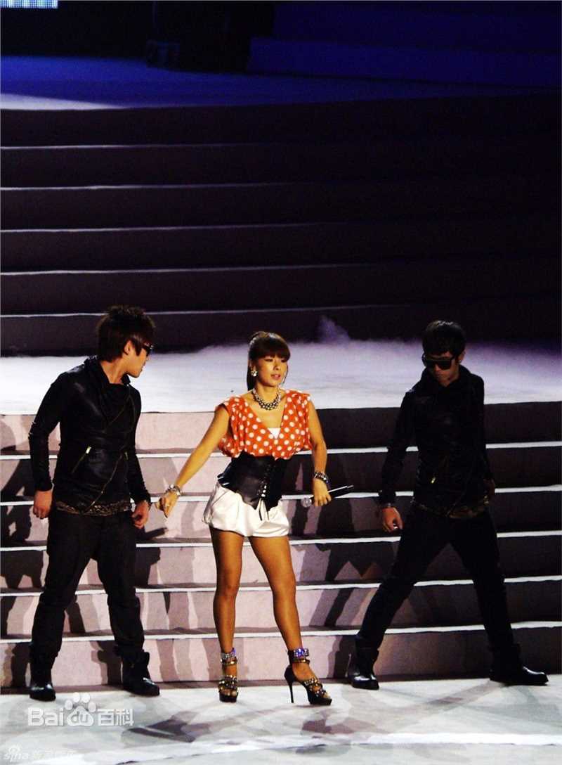 最新蔡妍(Chae Yeon)精彩图册