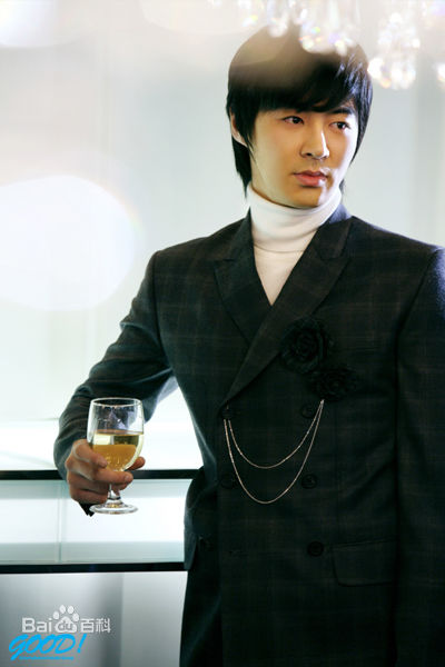 朴忠栽(韩文： /英文：Park Chungjae)早期照片图册