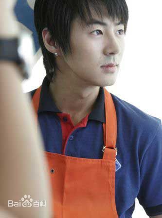 朴忠栽(韩文： /英文：Park Chungjae)综艺生活照