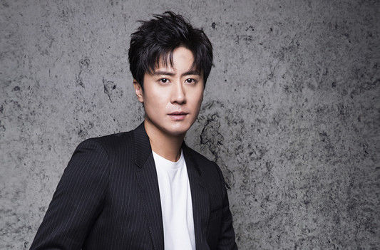 最优质孙中艺生活照