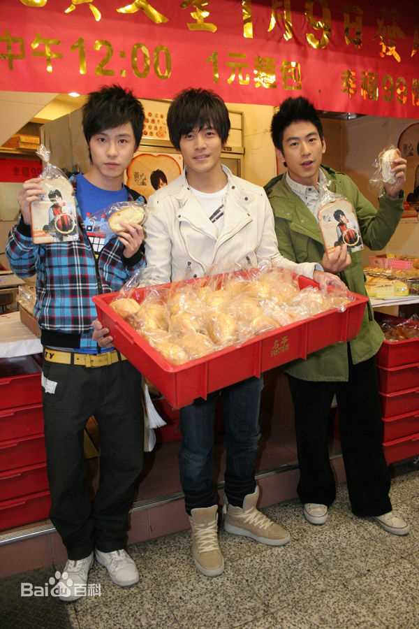 黄文星(Hwang Weng-Sing)生活照性感图片图集