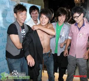 最新黄文星(Hwang Weng-Sing)性感图片