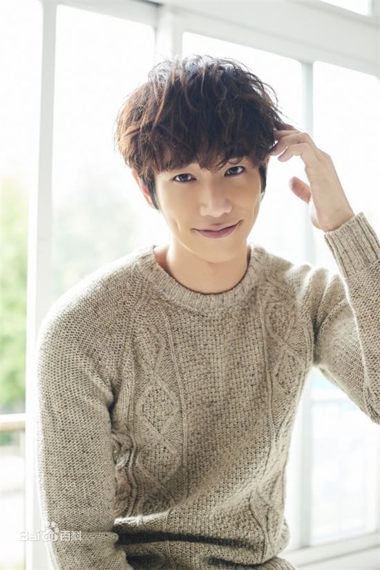 刘以豪(Jasper Liu)韩国行图片图集