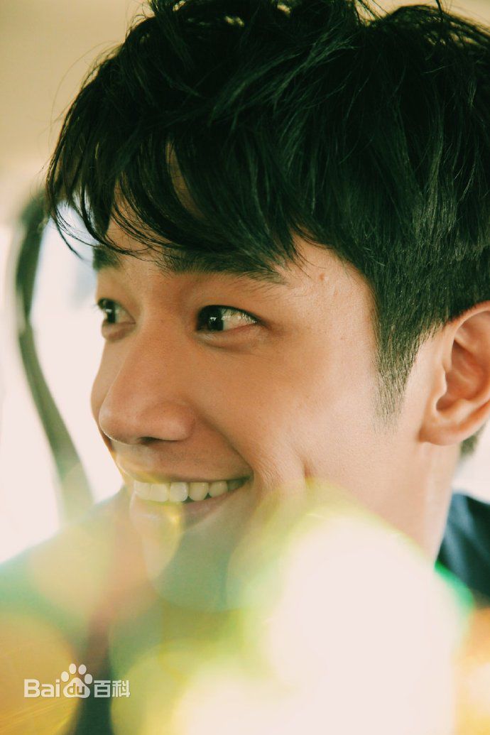 最全刘以豪(Jasper Liu)在《比悲伤更悲伤的故事》北京首映会中的壁纸