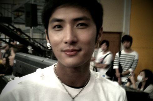 最新李运庆壁纸