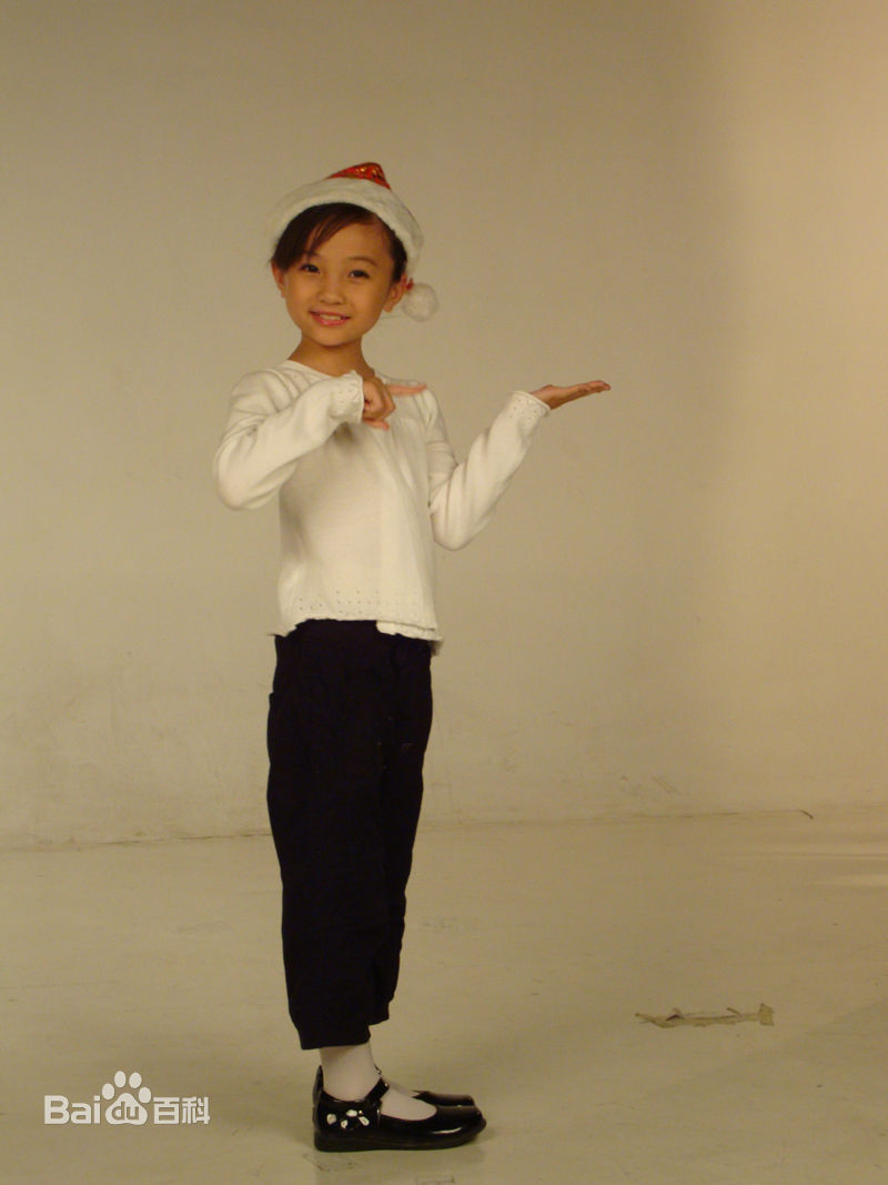 林妙可(Miaoke Lin) 广告 MV拍摄前后照片