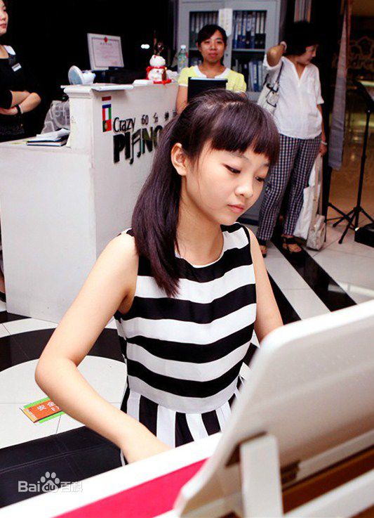 林妙可(Miaoke Lin)——网易连环画生活照