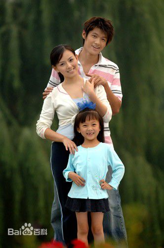 林妙可(Miaoke Lin)广告代言照性感图片图集